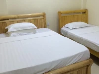 Five Star Lodge 