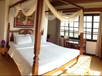 Potters Ridge Tagaytay Hotel 