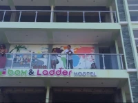 Boracay Box and Ladder Hostel 