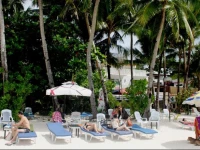 Cocoloco Beach Resort 