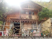 El Gordos Adventures and Guesthouse 