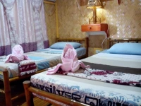 Chariz Inn 