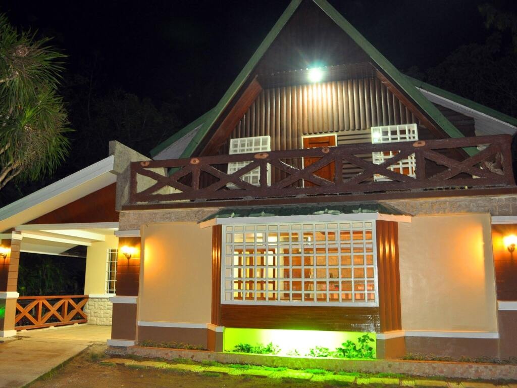 Peak House Garden Pension 3*