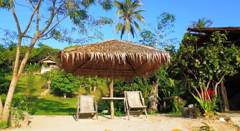 Tapik Beach Park Guest House 