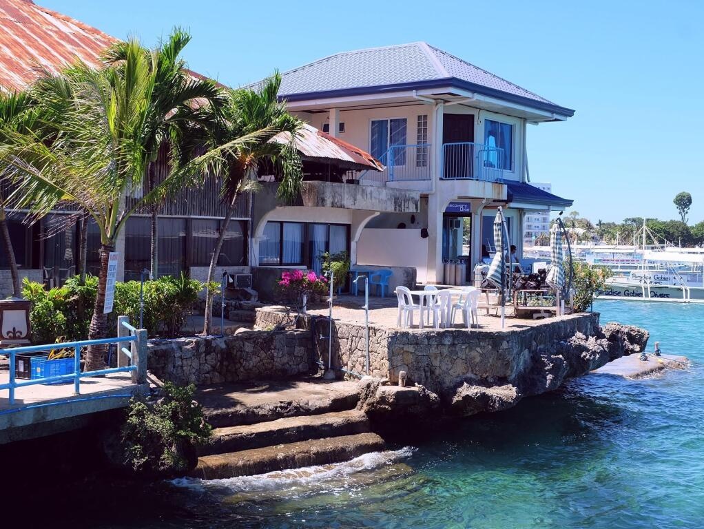 Kontiki Marina 