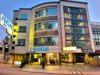 Fersal Hotel Neptune Makati 3*