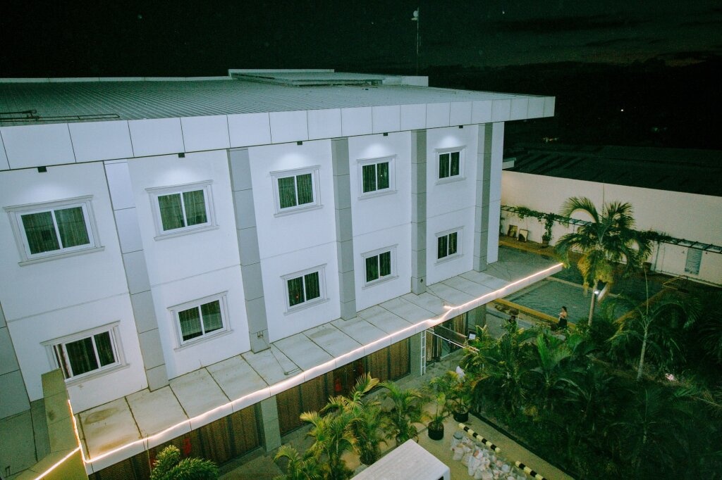Palawan Uno Hotel 3*
