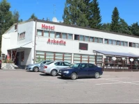 Arkadia Hotel & Hostel 
