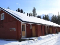 Levi Check Inn 