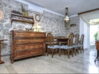 Lipa Holiday Home 