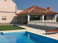 Blato na Cetini with a Fireplace 329 Holiday Home 