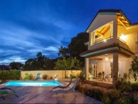 Nadja Holiday Home 