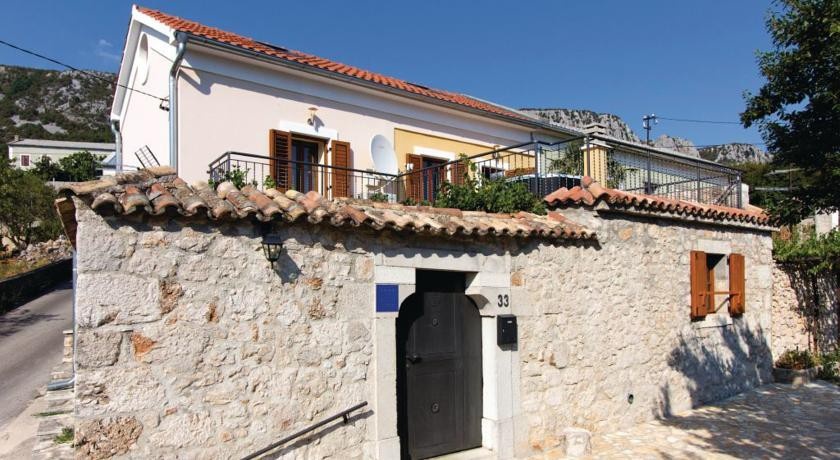 Bribir Podgori Holiday Home 