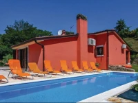 Krasica Cr Holiday Home 