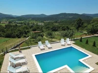 Franecici II Holiday Home 