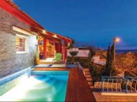 Dramalj 91 with Outdoor Swimmingpool Holiday Home 