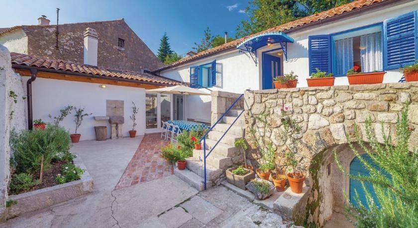 Klarici M-559 Holiday Home 