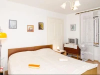 Room Divna Old Town 