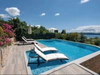 Kastel Kambelovac Gospe na Krugu Holiday Home 