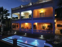 Vlaska III Holiday Home 
