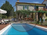 Two-Bedroom Holiday home Labin 09 