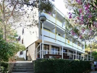 Luka Hotel 