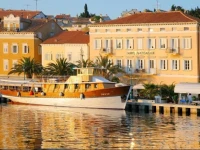 Apoksiomen Hotel Mali LoЕЎinj 