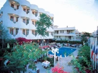 Laren Family Hotel &amp; Spa 3*