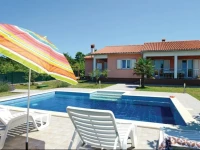 Breg Ivanovci IV Holiday Home 