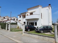 Rooms Luana 3*