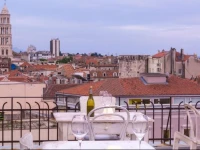 Procurator 7 Luxury Rooms 