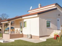 Tinjan 18 Holiday Home 