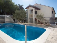 Martin Holiday Home 