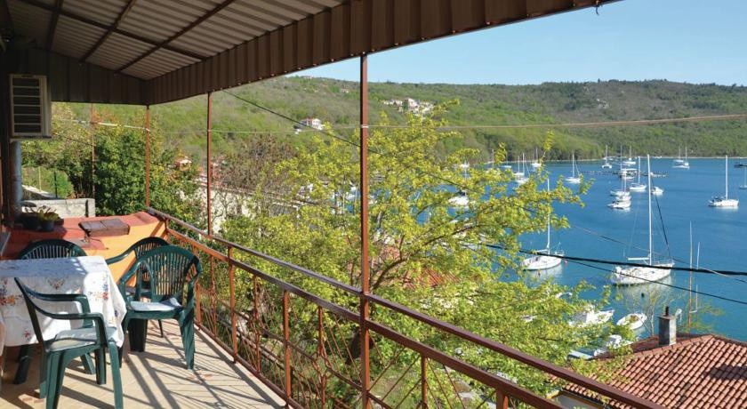 Trget Trget Holiday Home 