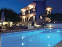Liveja II. IV Holiday Home 