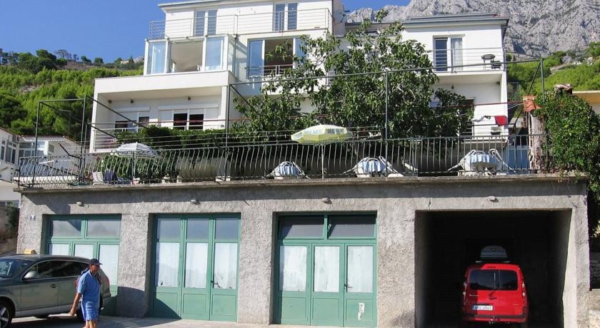 Double Room Tucepi 5263d 