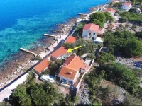Mislav Holiday Home 