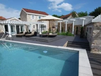 Villa Drvenik 