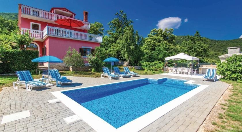 Veprinac Zagrad Holiday Home 