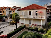 MiД‡in Guest House 