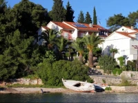 Triple Room Vrboska 540c 