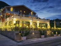 Ellena Hotel 