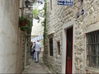 Е ljuka Guest House 