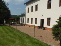 House George 3*