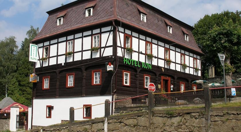 RON Hotel 3*