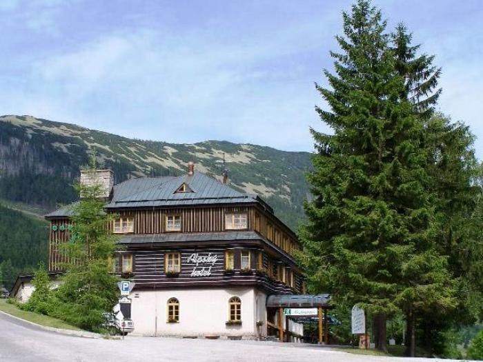 AlpskГЅ Hotel 3*