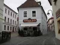 Pension Alfa & Whisky Pub 3*