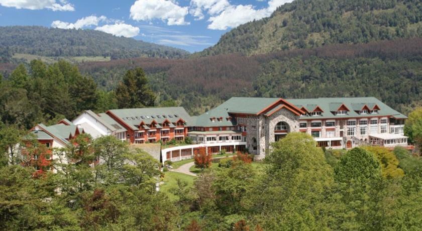 Termas Puyehue Wellness & Spa Resort Hotel 
