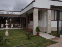 Hostal y CabaГ±as La Moderna 
