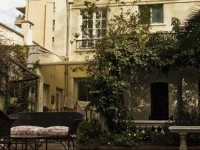 Boutique LAmbassade Hotel 